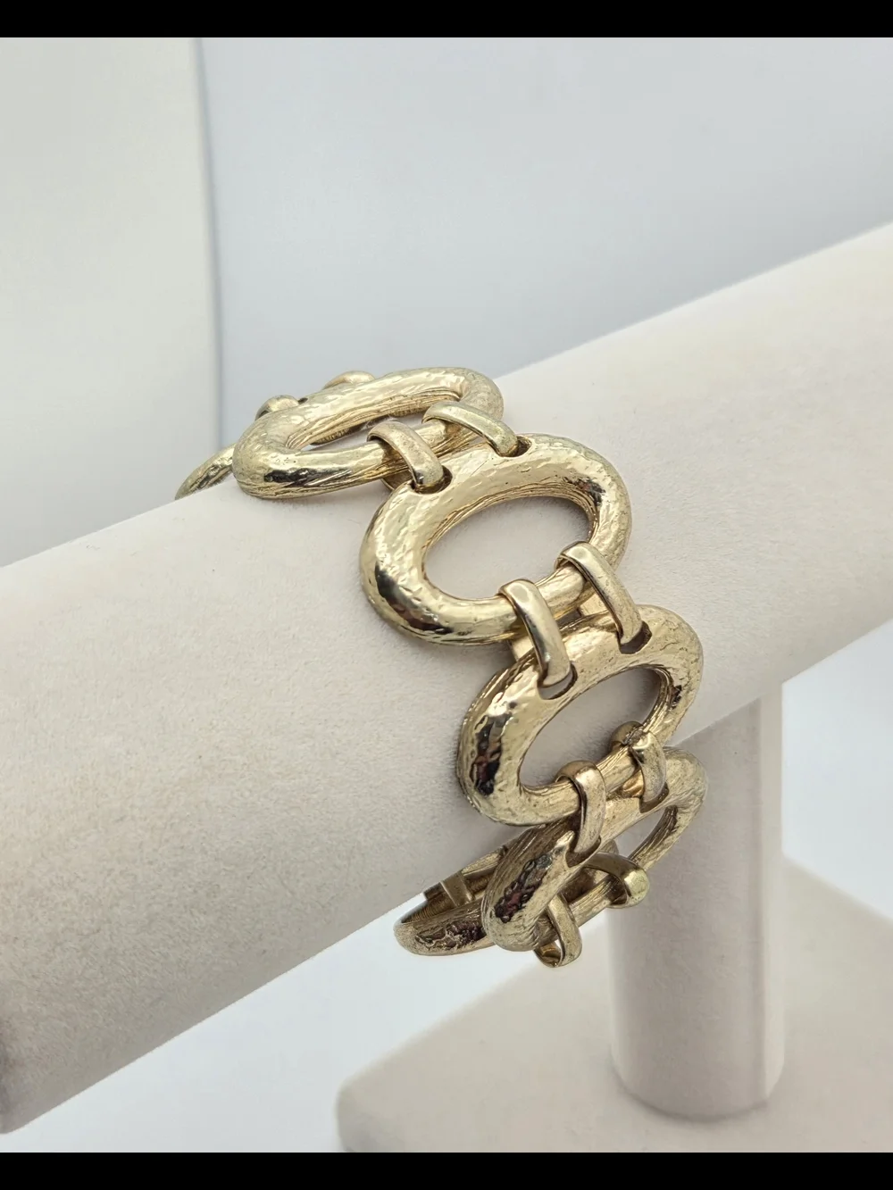Vintage Hammered Gold Tone Oval Link Statement Bracelet